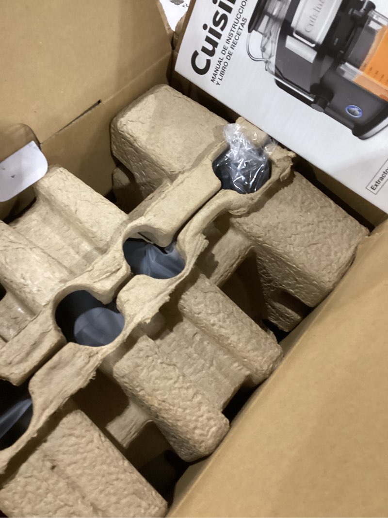 Cuisinart CJE-500 Compact Juice Extractor Black, 11.5 x 11.8 x 14.2 Inch