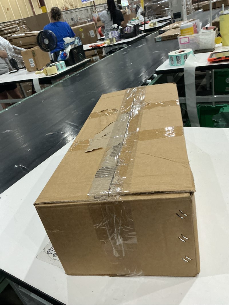 Condition photo showing Good Condition for tail light compatible with 2019-2023 mercedes sprinter and freightliner sprinter with bulbs and harn