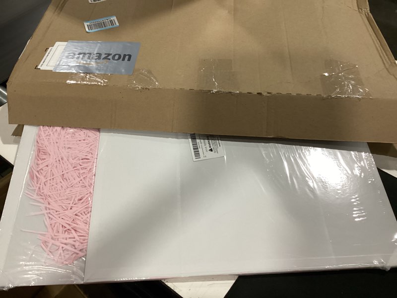 Condition photo showing New/Like New for extra large gift box with lid 16.3x14.2x5 inches, white magnetic gift box for clothes and large gifts (matte white) 16.3x14.2x5-white-magnetic closure-1 pack