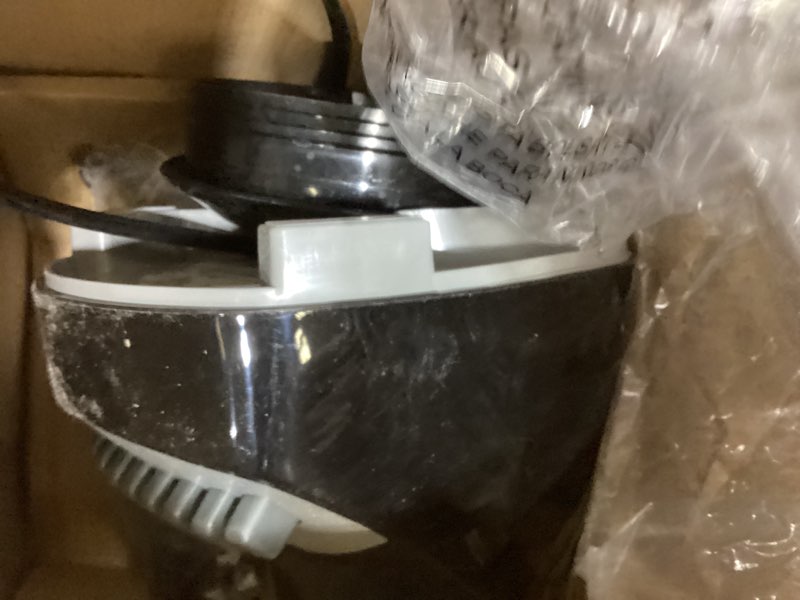 Condition photo showing As Is for BLACK+DECKER Countertop Blender with 6-Cup Glass Jar, 10-Speed Settings, Black, BL2010BG