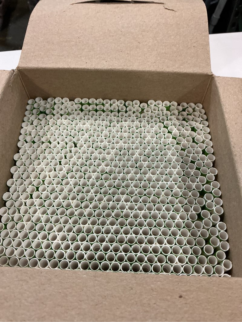 Condition photo showing Good Condition for Aardvark 7.75" Green Stripe Jumbo Eco-Flex Paper Straws, 4,800 ct, Green Stri...