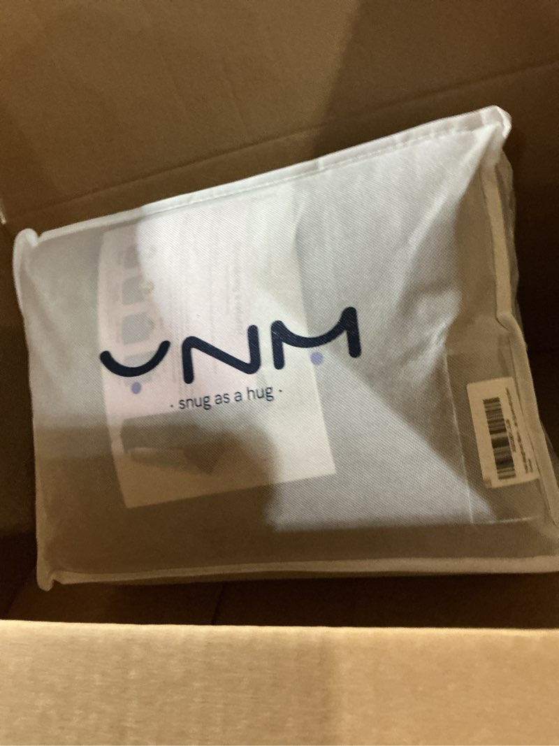 Condition photo showing Good Condition for ynm 17lbs weighted blanket for adults, cotton heavy bed throw blanket with cooling glass beads for all season use, ideal for one person of 160lbs (60x80 inches, queen bed, navy) 60 in x 80 in 17 lb exclusive cotton navy