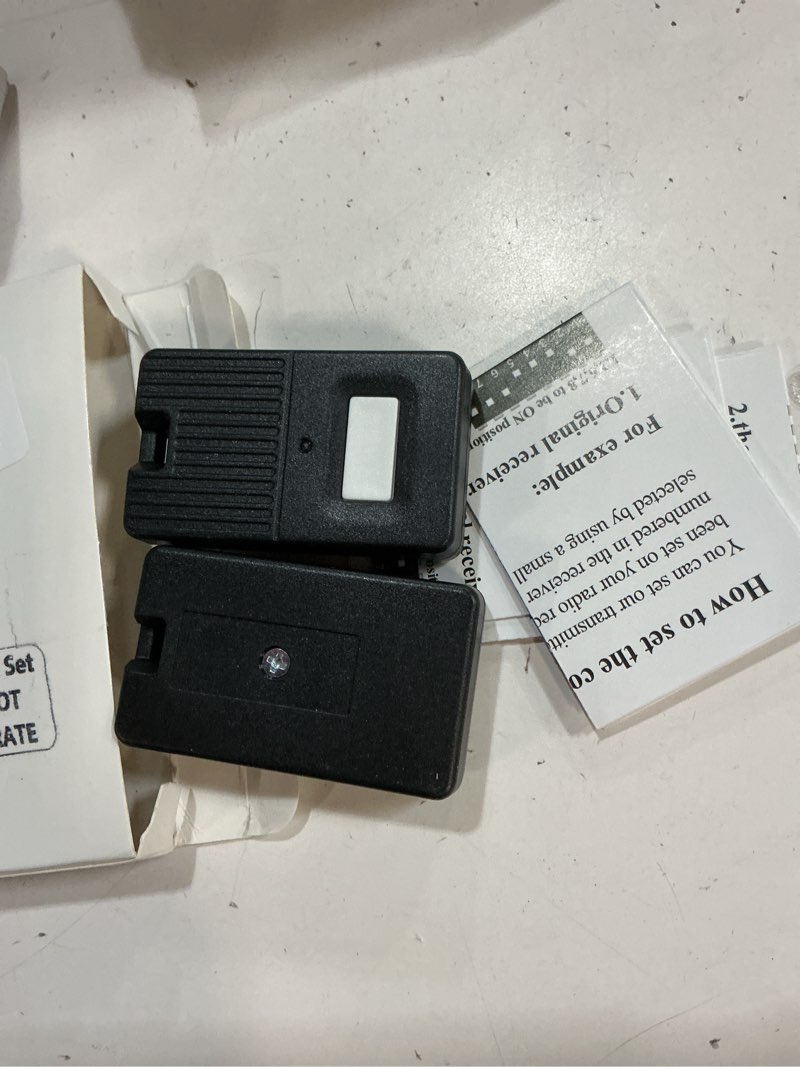 Condition photo showing Good Condition for kingdder 4 pcs garage door remote 8 dip switch compatible with linear delta 3 dt dta dtd dtc dnt00002a 8 dip switch 310 mhz gate opener remote with keychain
