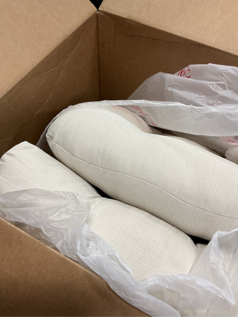 Condition photo showing Good Condition for sweet home collection patio cushions outdoor chair pads premium comfortable thick fiber fill tufted 19" x 19" x 5" seat cover, 2 pack, cream cream 2 pack classic