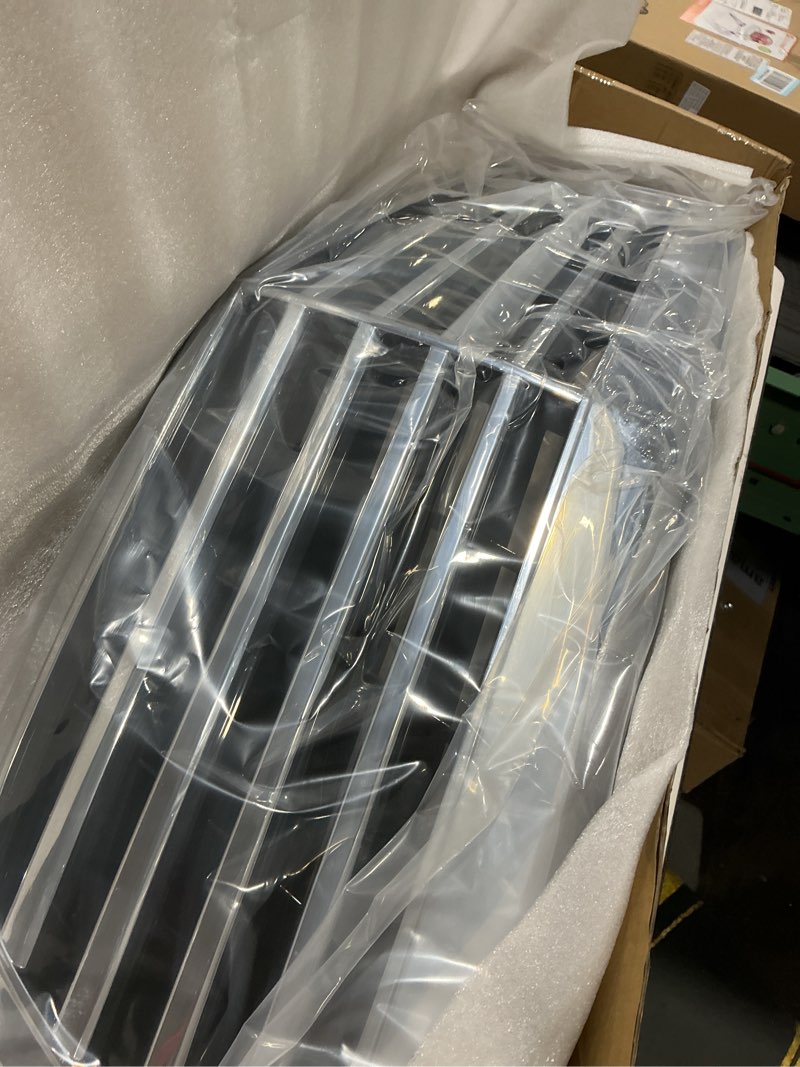 Condition photo showing Good Condition for Topteng Front Grille Grill for Benz S-Class S400 S450 S550 S600 S65 S63 W221 2010-2013 Only 22188000837712, 22188000839040
