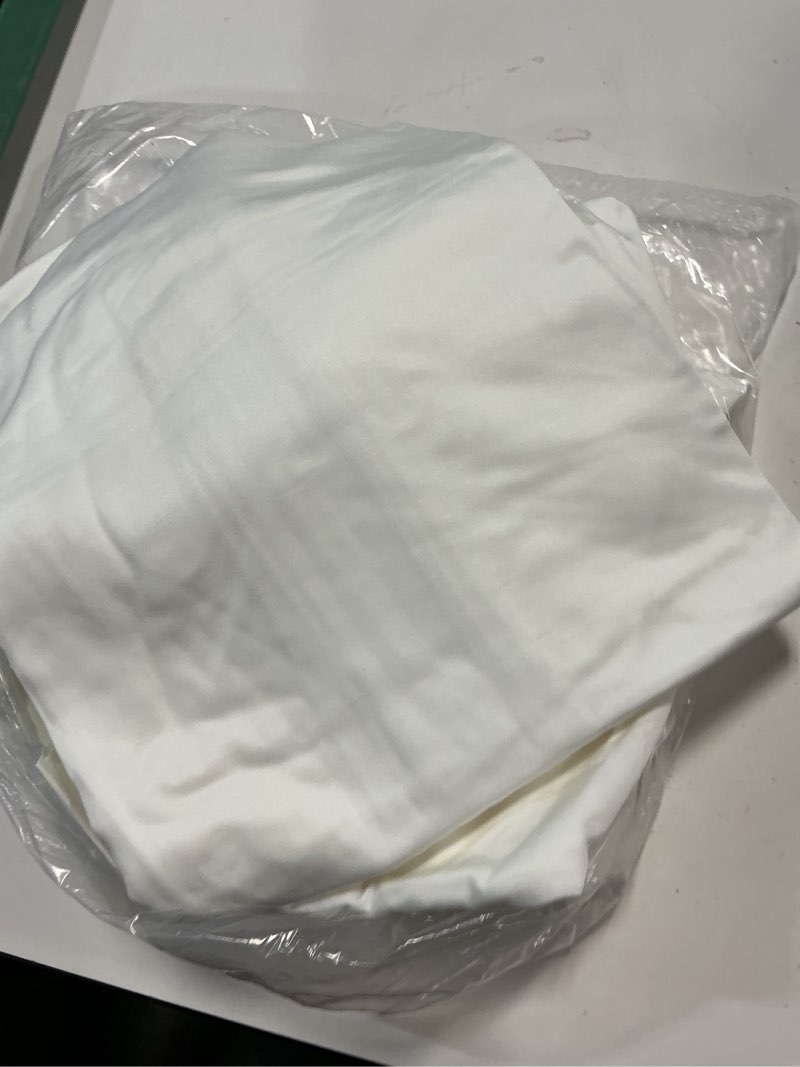 Condition photo showing Good Condition for bamboo fitted sheet set, king, white