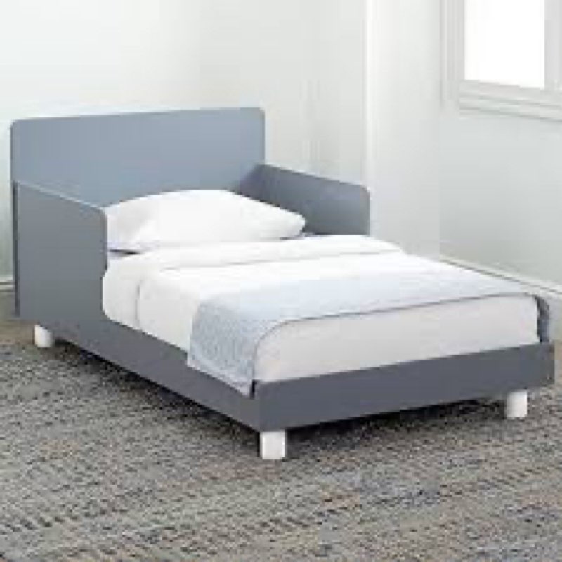 gap gapkids toddler bed - greenguard gold certified, grey/white