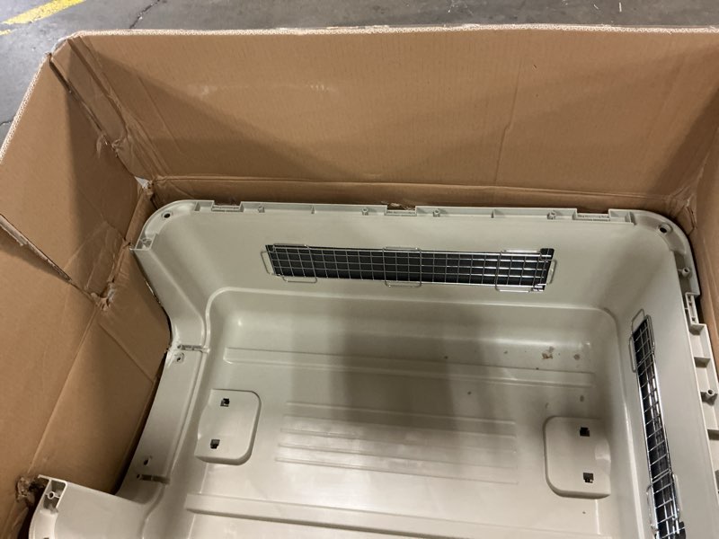 Condition photo showing Good Condition for sportpet designs plastic kennels rolling plastic wire door travel dog crate- xx-large