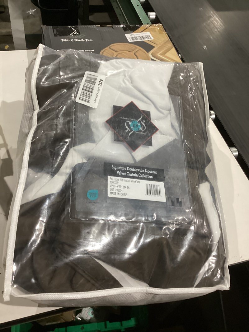 Condition photo showing New/Like New for HPD Half Price Drapes Signature Velvet Thermal Blackout Curtains for Living Room 96 Inch Long (1 Panel) Rod Pocket Insulated Blackout Curtains for Bedroom Window Curtains, 100W x 96L, Java Java 100"W x 96"L (Pack of 1)