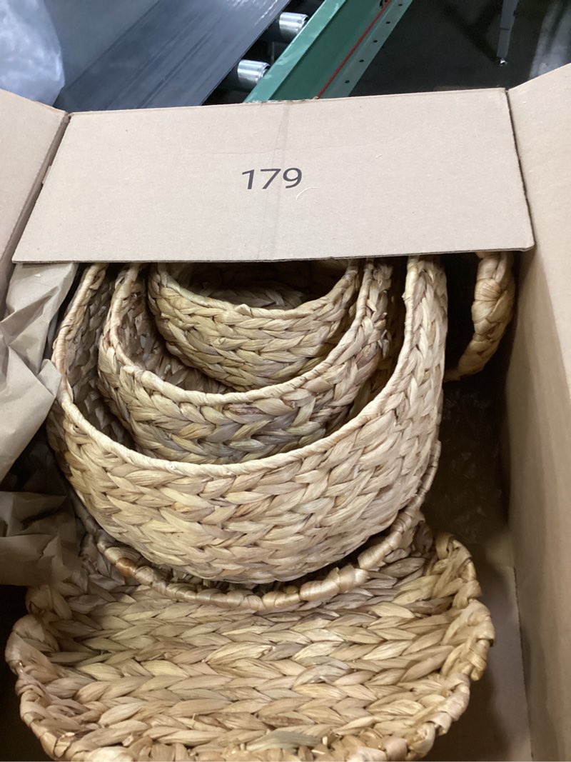 Condition photo showing Good Condition for KOLWOVEN Set of 3 Wicker Storage Baskets with Lid - Decorative Handwoven Rattan Baskets for Organizing, Small Hyacinth Storage Boxes with Scalloped Edges, Natural Woven Storage Bins with Lids