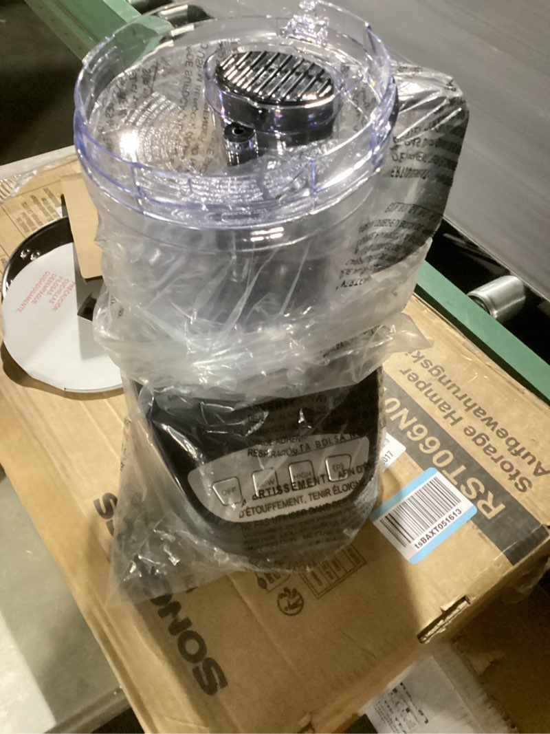 Condition photo showing New/Like New for hamilton beach 12 cup stack and snap food processor