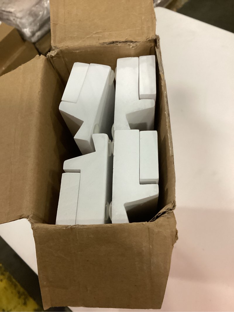 Condition photo showing Good Condition for wooden mahjong racks with pushers (set of 4) - white pine wood tile holders for american mah jongg - 17.3 inch magnetic pusher arms & storage bag - portable game accessories (white)