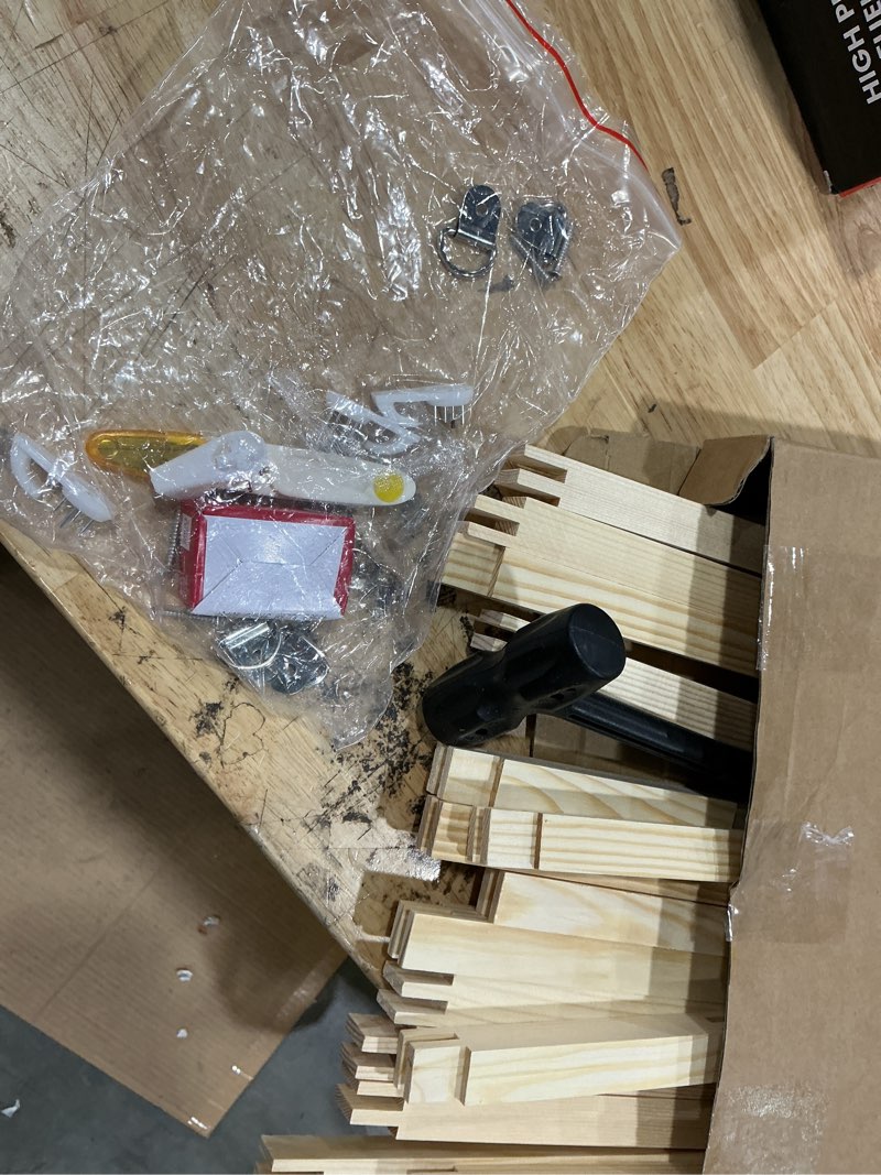 Condition photo showing Good Condition for 20pcs 10 sizes needlepoint stretcher bars with thumb tack, contain 6” 7” 8” 9” 10” 12” 14” 16” 18” 20”, wooden canvas stretcher bars, needlepoint embroidery stitch frame set, needlepoint frame