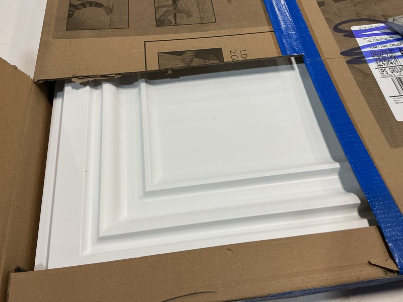 Condition photo showing Good Condition for art3d 33-pack 3d textured accent wall panel for interior décor, waterproof pvc decorative wall paneling for living room bedroom gaming room office, 11.8"x11.8" cover 32.sq.ft., white