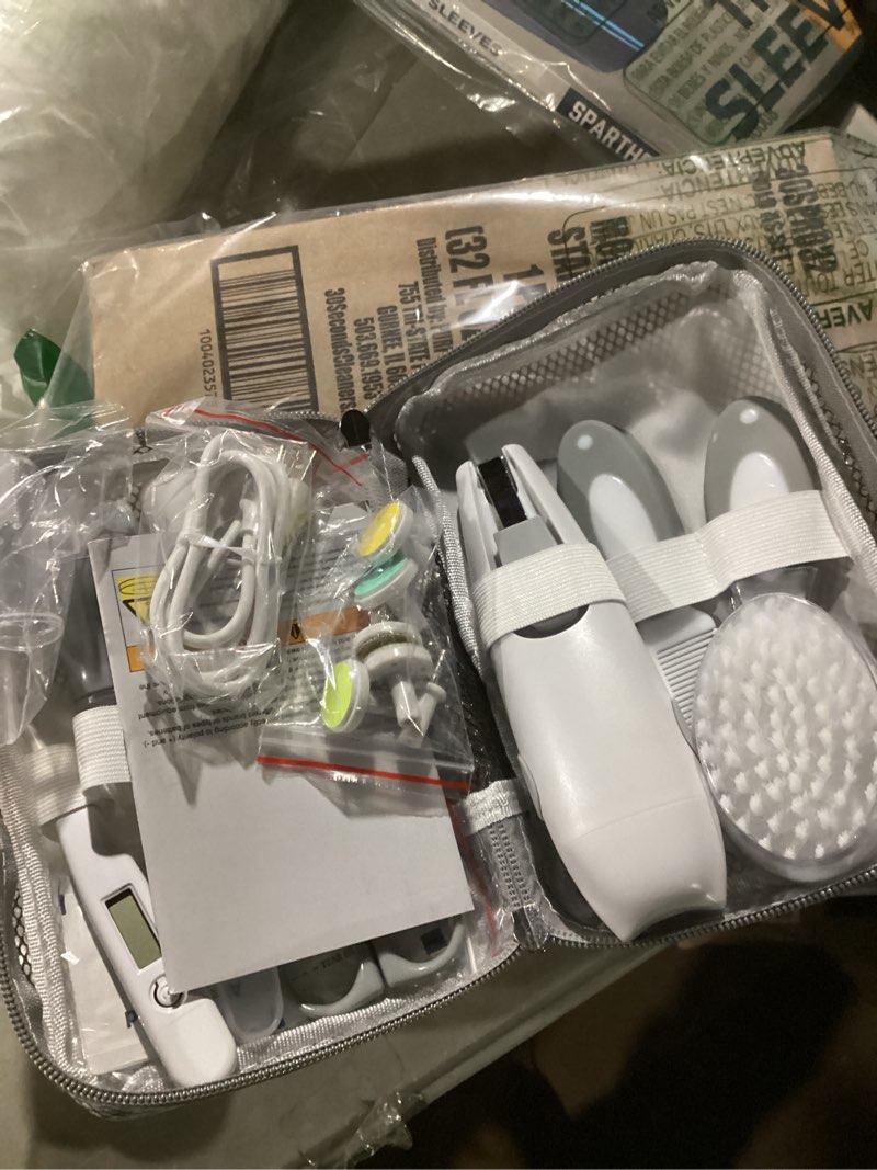 Condition photo showing Good Condition for Lictin Baby Healthcare and Grooming Kit, 26 in 1 Rechargeable Nail Trimmer Electric Set,Safe File with Auto Light, Newborn Nursery Health Care Portable Safety Set for Infant Toddlers Boys Girls, Grey