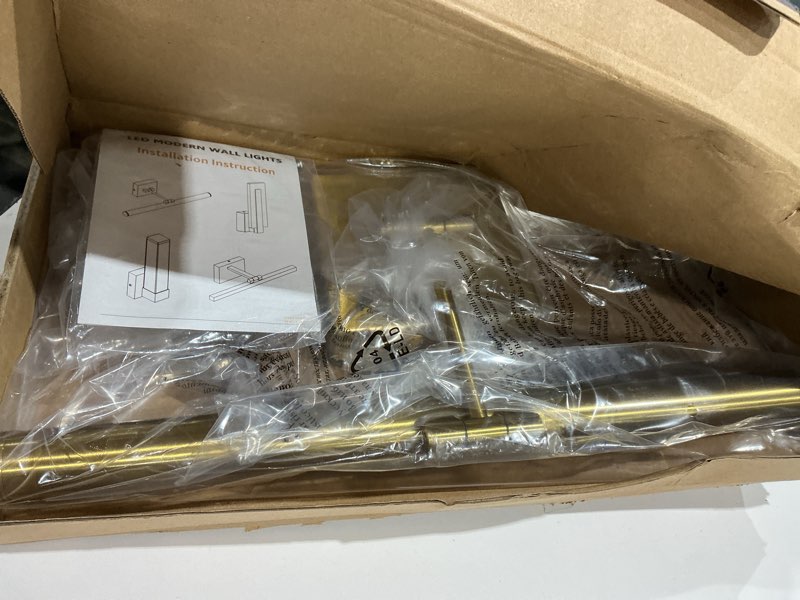 Condition photo showing Good Condition for led picture light fixtures 16.54 inches, modern metal artwork wall lamps with single swing arm, 7w (50w eqv.), hardwired connection, non-dimmable, 3000k warm white, cri80+, golden-like brass finish