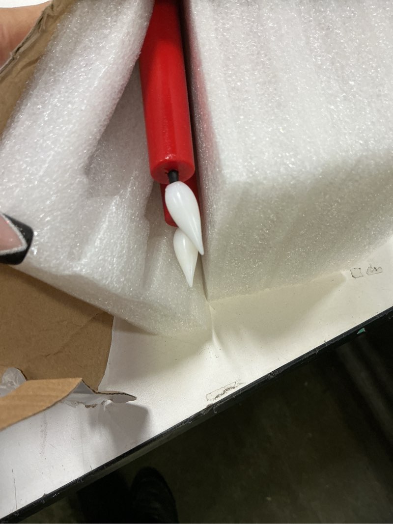 Condition photo showing Good Condition for Homemory 12 Pcs Waxy Red Flameless Taper Candles with Remote, Led Flameless Candlesticks Classic Tall Candle, Flickering Battery Operated Taper Candles for Bedroom, Dining Room, 9.6 inches C-12 Pcs Red