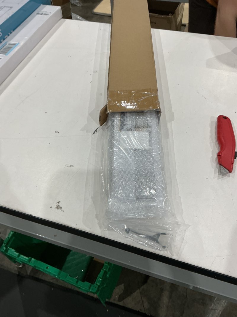 Condition photo showing Good Condition for no drill no tools blackout cellular shades cordless easy install honeycomb blinds thermal insulated noise reduction blinds for indoor windows,blackout-white,21.5" w x 48" h blackout white 21.5"w x 48"h