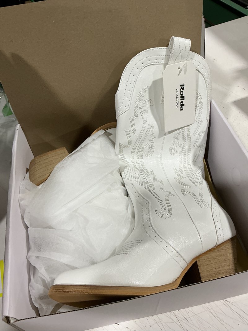 Condition photo showing Good Condition for hisea rollda cowboy boots for women, cowgirl boots, comfortable western boots with pointed toe stitched embroidery for country concert dancing wedding traveling daily outfits 6 white