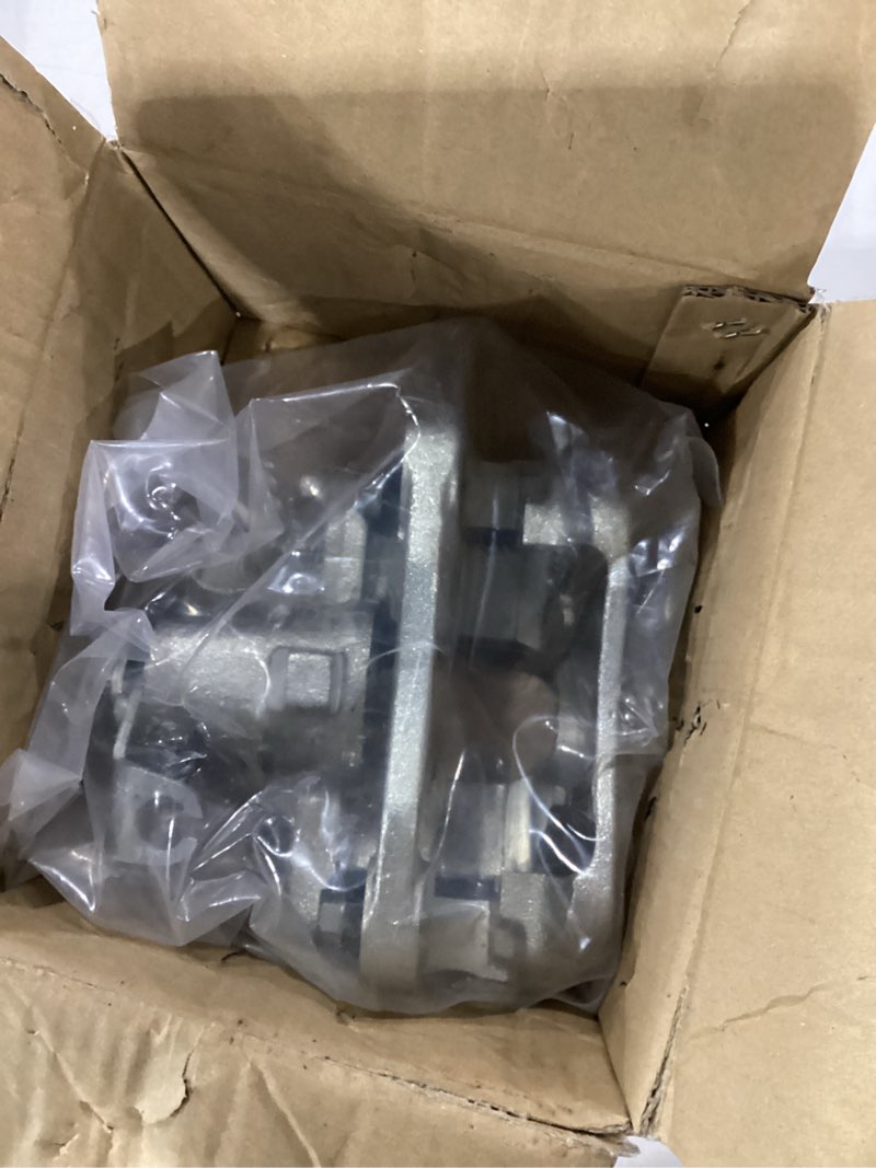 Condition photo showing Good Condition for cciyu 18B5080 Rear Right Brake Caliper With Bracket For Chrysler For Town & Country 2008-2012,For Dodge For Grand Caravan 2008-2012,For Ram For C/V 2012,For Volkswagen For Routan 2009-2012 Rear Right[18B5080]-Silver