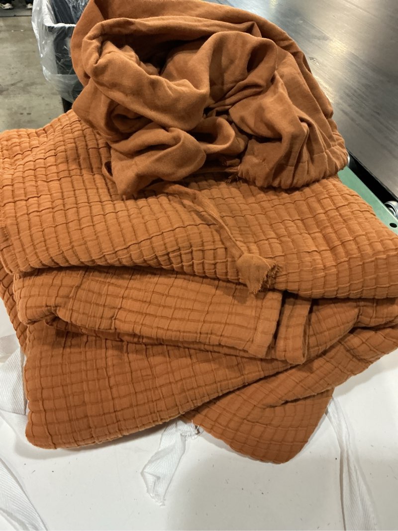 Condition photo showing Good Condition for quince organic ribbed cotton coverlet set, full/queen, terracotta