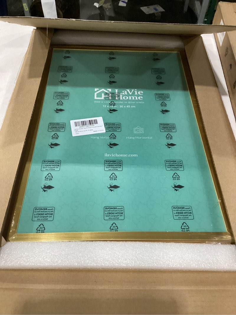 Condition photo showing New/Like New for LaVie Home 12x18 Picture Frame for Wall Display, 12x18 Gold Picture Frame with HD Plexiglas, 12 x 18 Matted Frame 1 Pack, Display Frame for Vertical or Horizontal, Classic Collection Gold 12x18 1