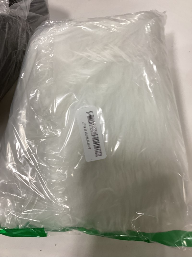 Condition photo showing Good Condition for duduta White Faux Sheepskin Throw Rug 2x3 ft, Fluffy Shag Fur Chair Cover Small Bedside Dorm Rug Non Slip Washable White 2' x 3'