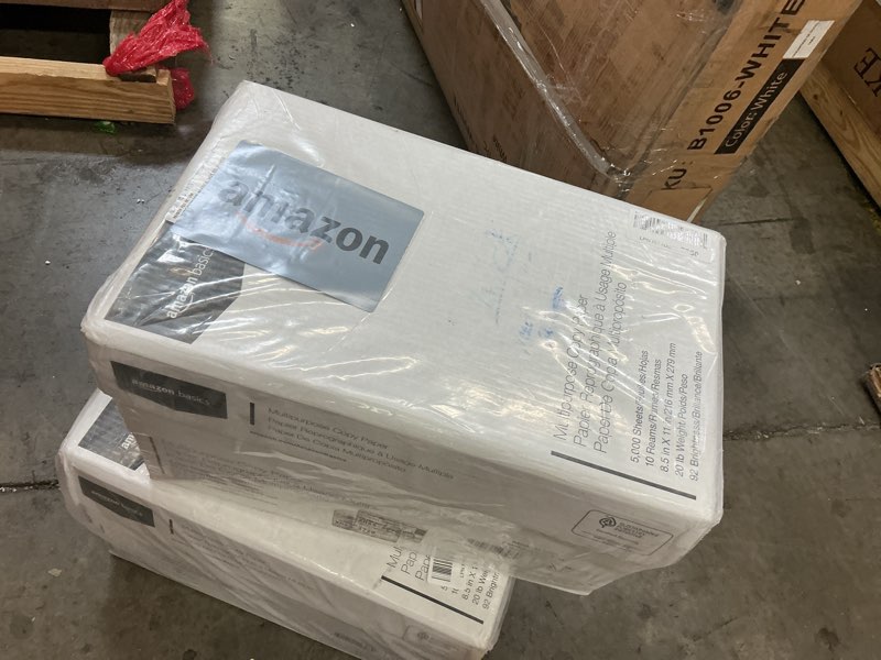 Condition photo showing New/Like New for Amazon Basics Multipurpose Copy Printer Paper, 8.5" x 11", 20 lb, 10 Reams, 5000 Sheets, 92 Bright, White