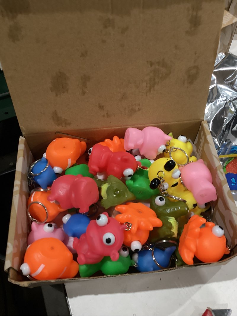 Condition photo showing New/Like New for JOYIN 24 Packs Valentine Popping Eyes Keychains with Heart Box for Valentine's Classroom Exchange, Party Favors Game Prizes School Gift Exchange Classroom Rewards