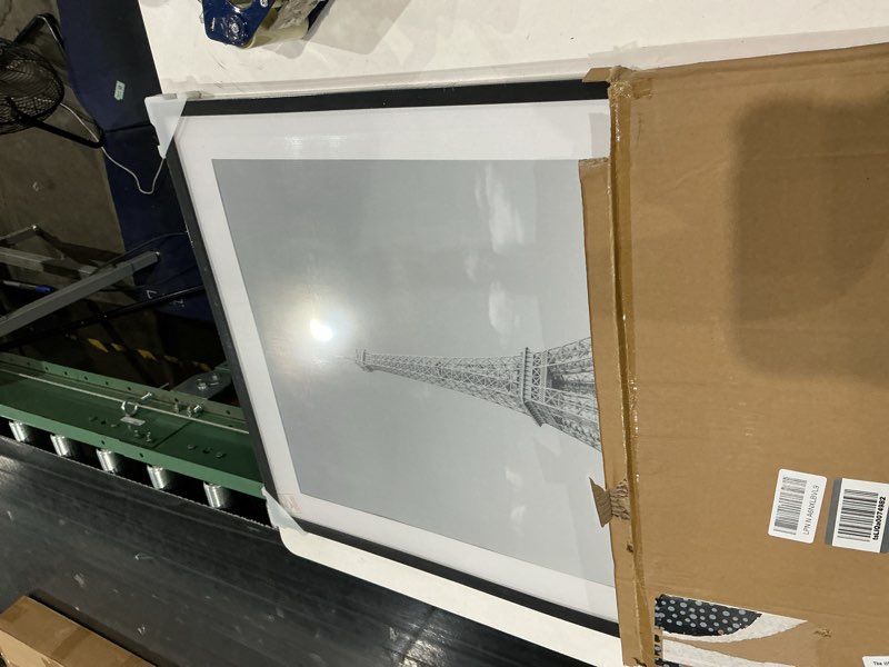 Condition photo showing Good Condition for upsimples 24x32 poster frame, display pictures 20x28 with mat or 24 x 32 without, wall hanging picture frames, black, 1 pack black 24x32