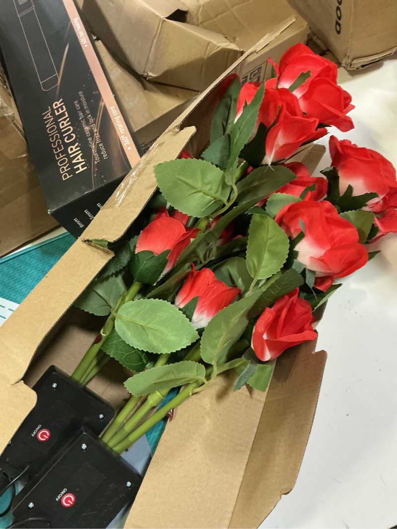 Condition photo showing Good Condition for dwh 2 pack solar garden lights outdoor, 7-flower rose led stake light for yard patio pathway lawn fence cemetery, red red 2 pack