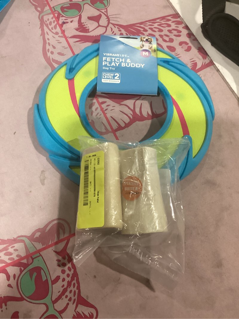 Condition photo showing Good Condition for assorted large/medium dog items /treats