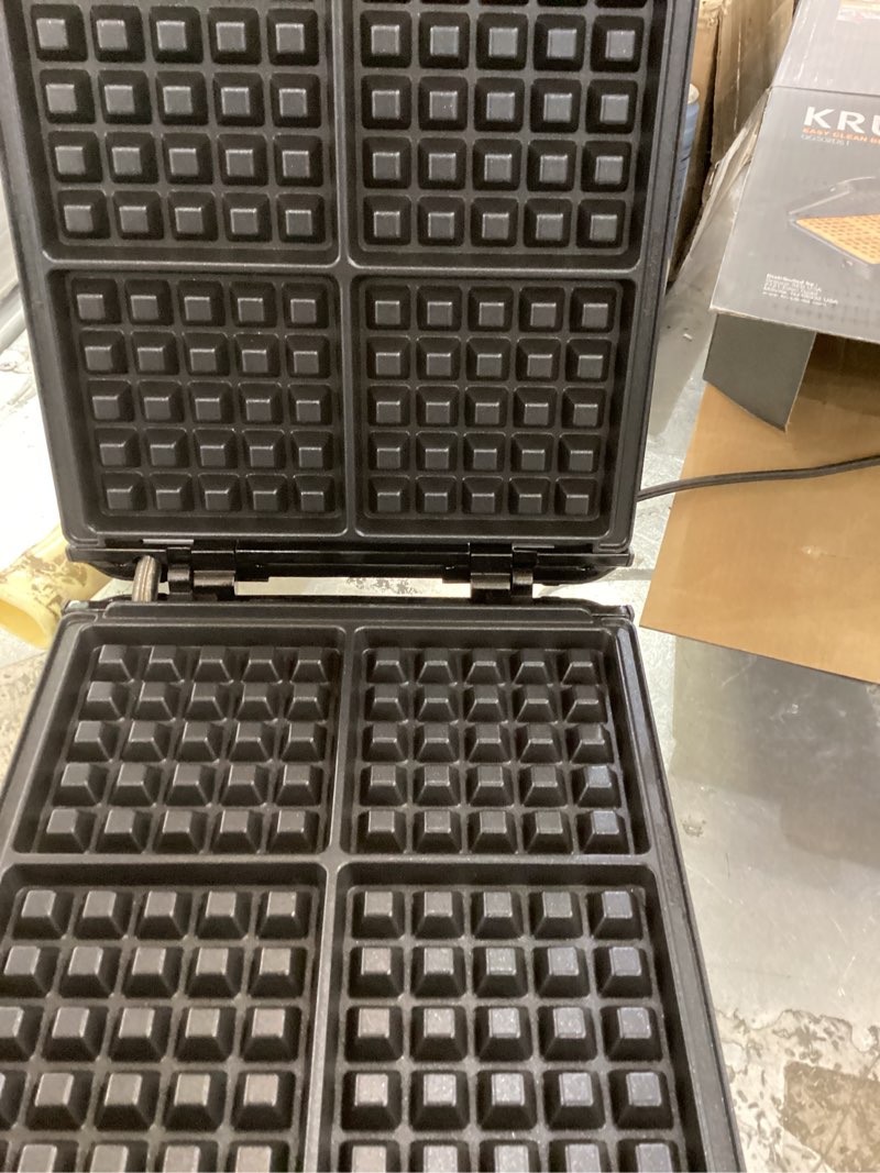 https://lotting-media.assets.bidfta.com/lotting_48293601-ae27-4bdb-bc46-f671f529fe8c