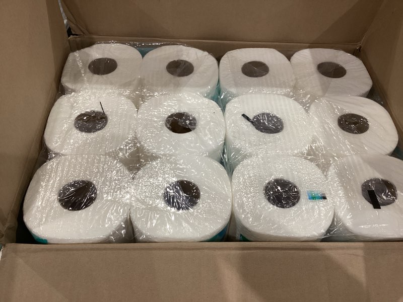 Condition photo showing Good Condition for amazon brand - presto! ultra-strong premium paper towels, 158 sheet huge roll - flex-a-size, 12 rolls (2 packs of 6), equivalent to 38 regular rolls, white huge 12 rolls (158 sheets each)