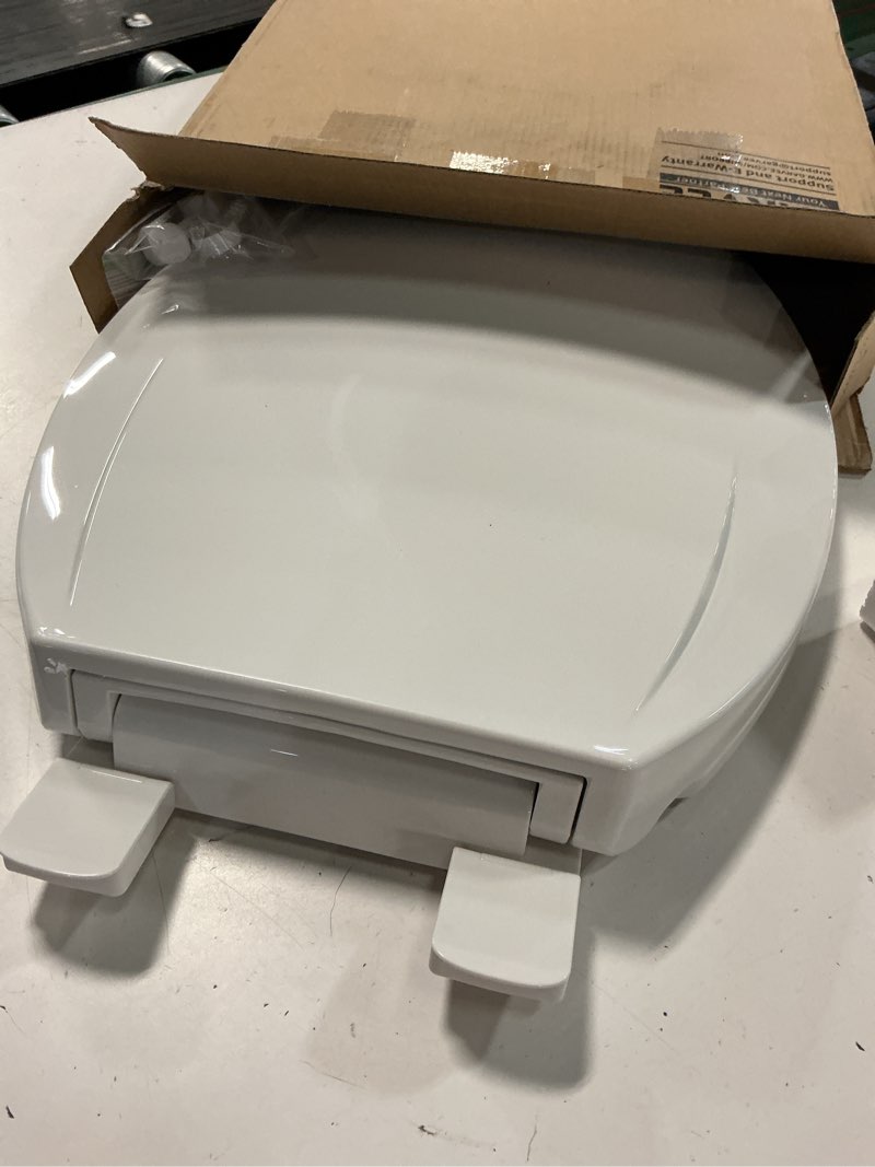Condition photo showing Good Condition for elongated toilet seat with slow close, quiet close, never loosen durable lid, easy to install & clean, 19 inch, white, polypropylene (pp) white, standard elongated (19?)
