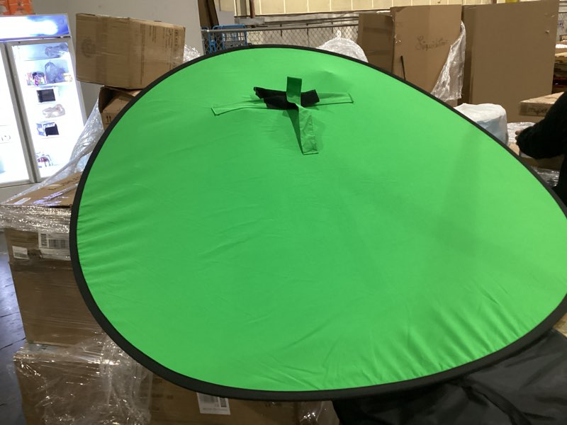 Condition photo showing Good Condition for green screen chair backdrop, 56inch portable collapsible background, green screen chromakey backdrop for photography, streaming gaming, webcam, zoom, video chats, video conference, skype
