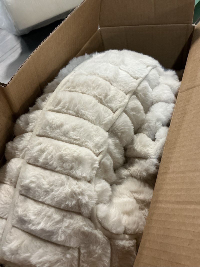 Condition photo showing Good Condition for bedsure comfyfleece™ orthopedic dog beds large sized dog, waterproof memory foam pet bed with sides, non-slip bottom and egg-crate foam large pet couch sofa with washable corduroy cover, cream 35.0"l x 25.0"w x 7"th cream