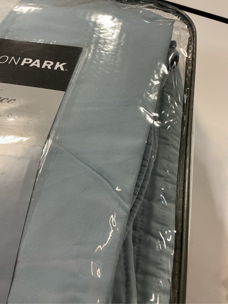 Condition photo showing Good Condition for Madison Park Daybed Cover Set Damask Quilted Cover for Daybeds, All Season, Pre-Washed Cotton-Filled Coastal Bedding with Scallop Edge, Shams, Bedskirt, Décor Pillows, Tuscany, 39"x75", Blue 6 Piece 75"x39" Blue