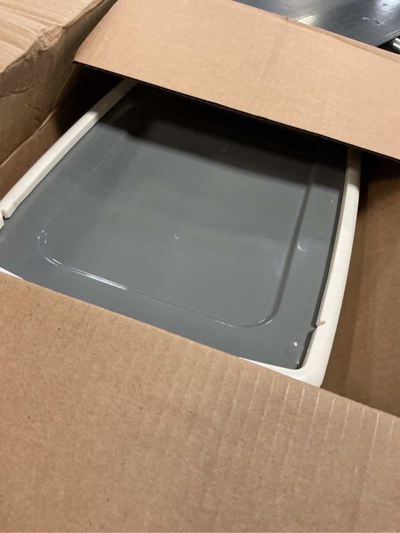 Condition photo showing Good Condition for Amazon Basics Large Cat Litter Box with High Sides, Open Top, Includes Scoop, 19 x 15 x 11.75 inches, Grey/Beige Grey/Beige Open Top