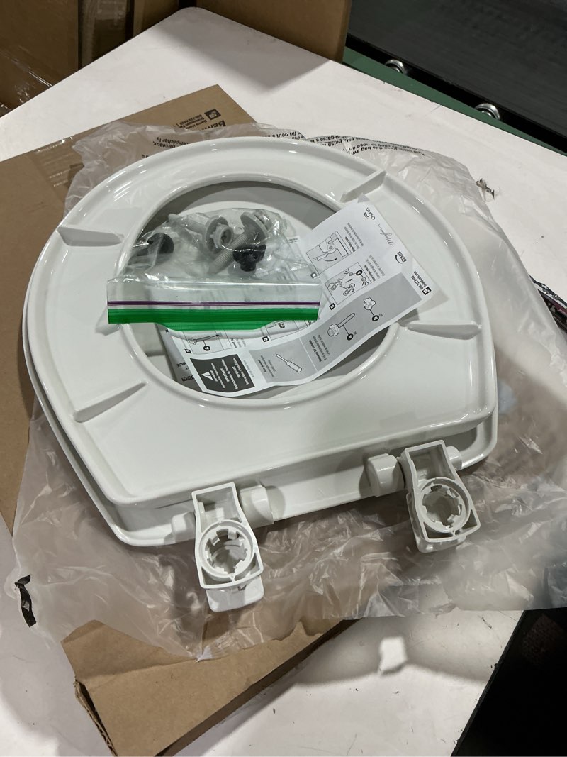 Condition photo showing Good Condition for Bemis 730SLEC Slow Close Toilet Seat, Easy Clean Hinges and Durable Plastic Seat, Made in USA, Round, White Round - Slow Close
