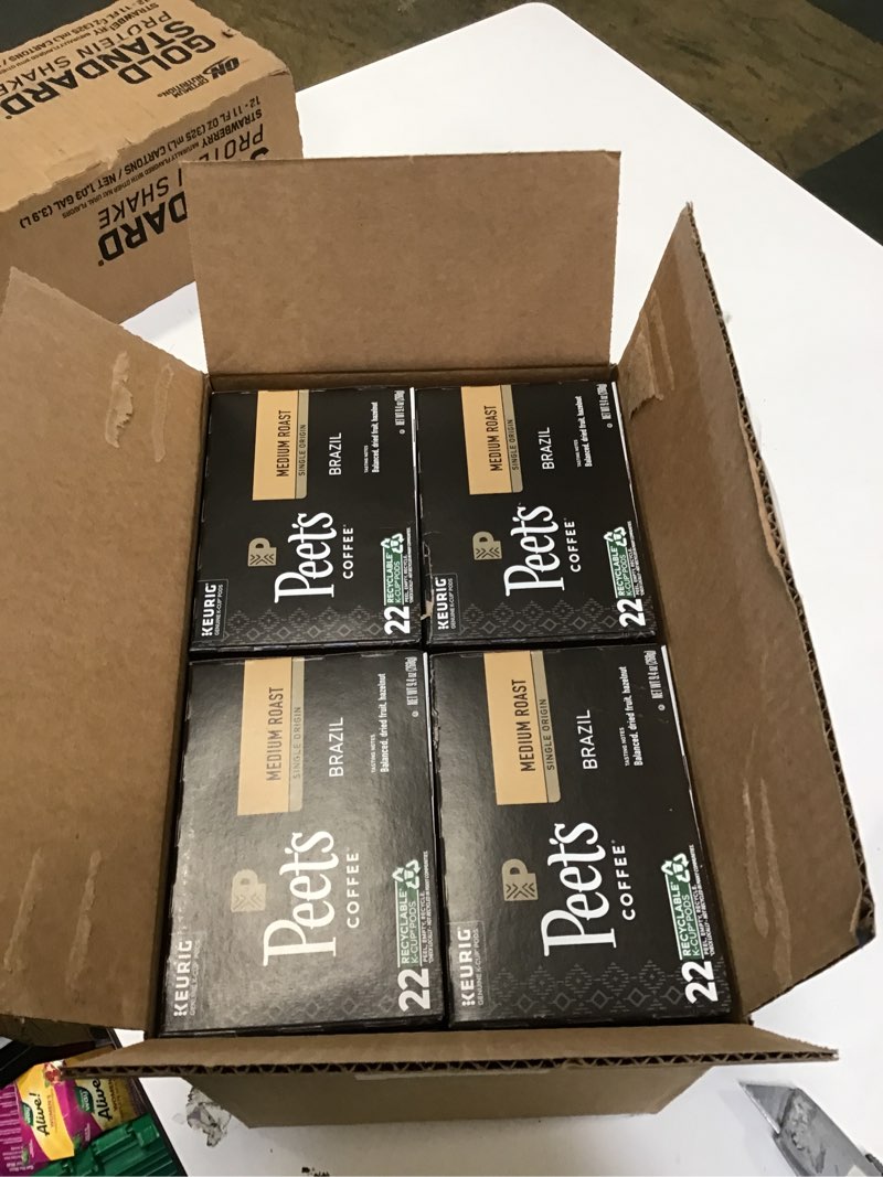 Condition photo showing New/Like New for Peet's Coffee, Flavored Light Roast Keurig K-Cup Pods - Caramel Brûlée 22 Count (1 Box of 22 K-Cup Pods) Caramel Brûlée 22 Count (Pack of 1)