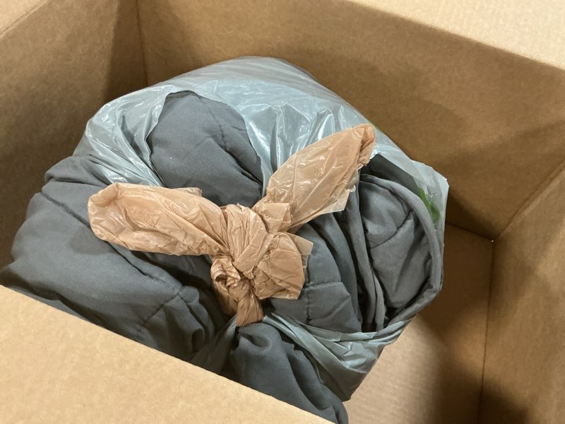 Condition photo showing Good Condition for Weighted Blanket for Adults - Cooling Heavy Blanket for 110-130lbs with Premium Glass Beads - Soft Thick Big Blankets for All-Season Sleeping Comfort Breathable (60" x 80" 15lbs) 15lbs 60” x 80“