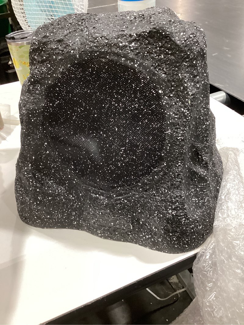 Condition photo showing Good Condition for herdio 8" outdoor rock speakers hardwired 600 watt,ipx6 waterproof design for pool, garden, deck, and outdoor activities (gray,pair)