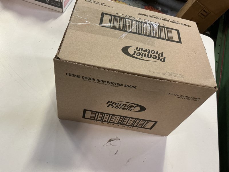 Condition photo showing New/Like New for (BB:09/25/2025)Premier Protein Shake, Cookie Dough, 30g Protein, No Added Sugar, 24 Vitamins & Minerals to Support Immune Health, 11.5 fl oz, 12 Pack (Packaging May Vary) Cookie Dough 11.5 Fl Oz (Pack of 12)