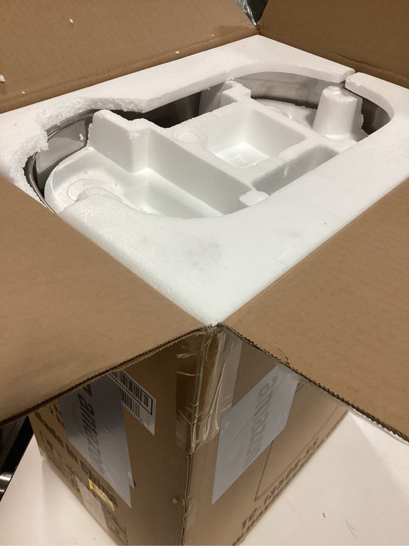 Condition photo showing Good Condition for FDW Kitchen Trash can for Bathroom Bedroom Home Office Automatic Touch Free Garbage bin with lid Brushed Stainless Steel Rectangular 13 Gallon / 50L