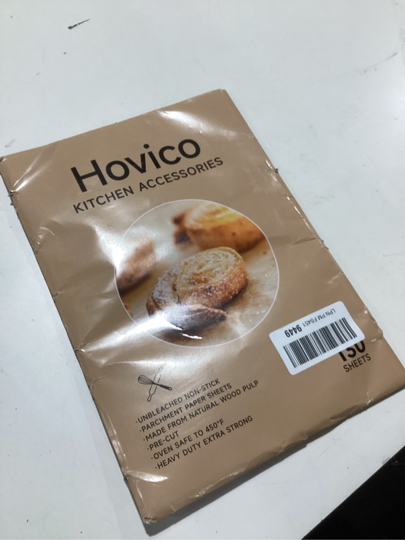 Condition photo showing New/Like New for hovico 130pcs parchment paper baking sheets, 9x13 inch, precut non-stick parchment sheets for baking, grilling, air fryer, steaming, and more (unbleached) - perfect for bbq, picnic, festival, bread