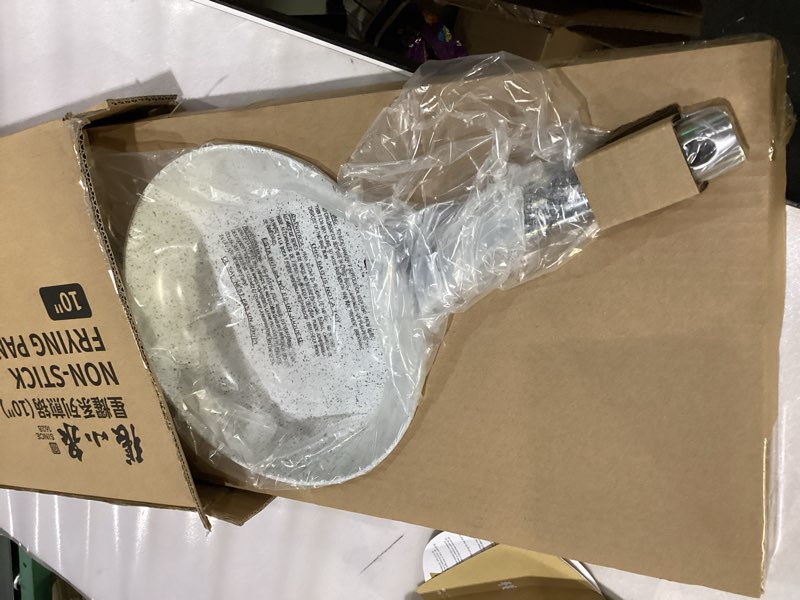 Condition photo showing New/Like New for ZHANG XIAO QUAN SINCE 1628 Cast Aluminum Nonstick Frying Pan 8 Inches with Non-Toxic Coating, Skillet with Bakelite Wood Grain Handle, Omelet Pan Even Heating Cookware, PFOA/PFOS Free, Black (8'') Black-Aluminum 8”