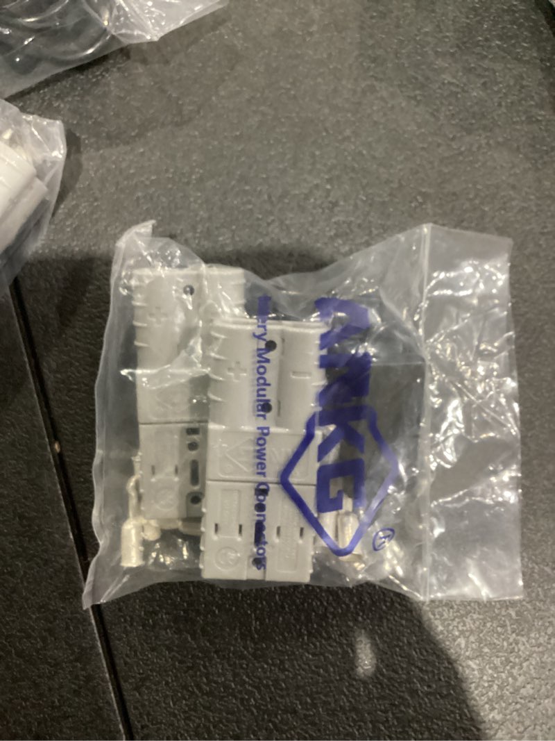 Condition photo showing New/Like New for ANKG 4PCS 8 Gauge 50Amp Battery Quick Disconnect,12v-36v Batteries Quick Connect/Disconnect Plug Kit