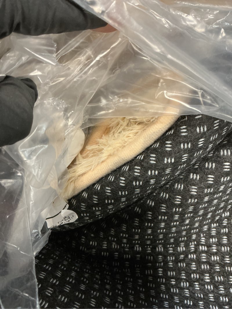 Condition photo showing As Is for Ophanie Beige Rugs for Living Room Bedroom, 5x8 Fluffy Fuzzy Furry Carpet, Plush Soft Shaggy Bedside Indoor Floor Area Rug for Kids Girls Boys Baby Teen Dorm Nursery Home Decor Aesthetic 5' x 8' (Bed&Living Room 55-100ft²) Beige