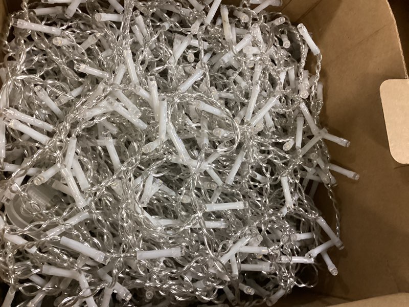 Condition photo showing Good Condition for Icicle Lights for Outside, 167ft 1760 LED Icicle Christmas Lights Outdoor Waterproof, 352 Drops with Remote, 8 Modes & Dimmable, Timer for Christmas, Wedding, House, Roof Decoration, Warm White Warm White 167ft